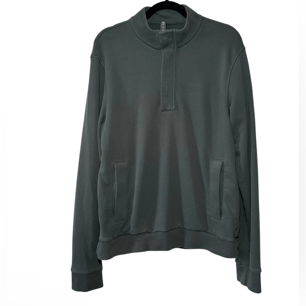 VUORI Men’s Smoked Beryl Cypress Quarter Zip Knit High Neck Sweater- Size Medium
